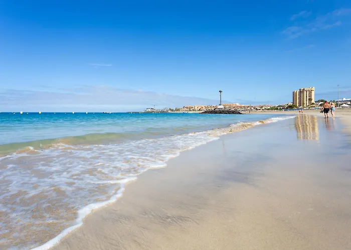 Home2book Tropical Poolside Retreat, Americas شقة