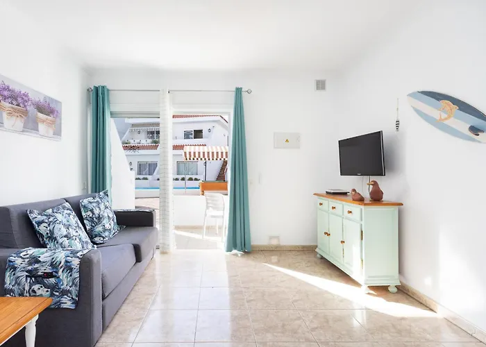 شقة Home2book Tropical Poolside Retreat, Americas