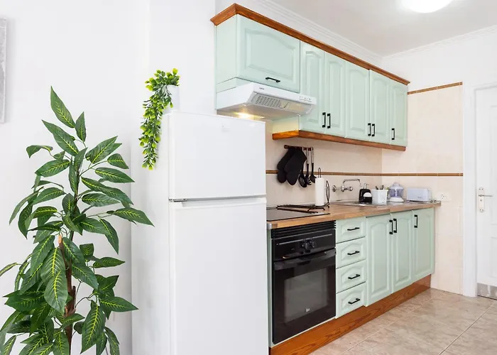 Home2book Tropical Poolside Retreat, Americas Appartement *